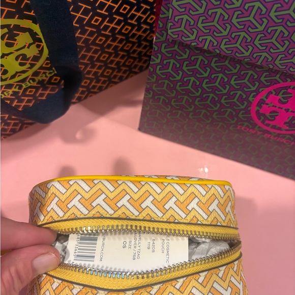 Tory Burch t zigzag cosmetic,misc bag - Picture 5 of 8